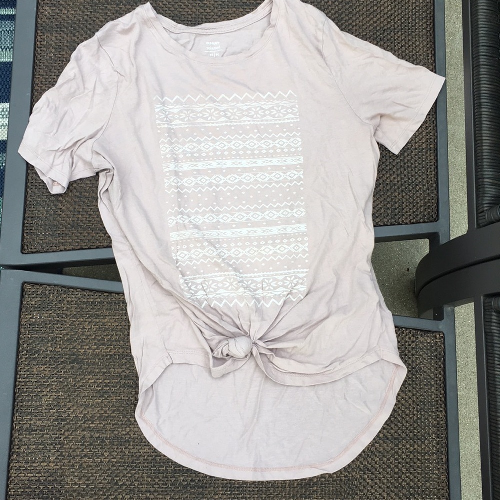 Relaxed tee w/ Aztec pattern-soft mauve color